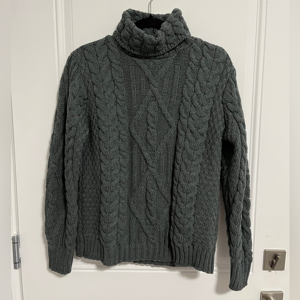 NWT - Aran Mor Women's 100% Merino Wool Turtleneck Sweater - Made in Ireland - L